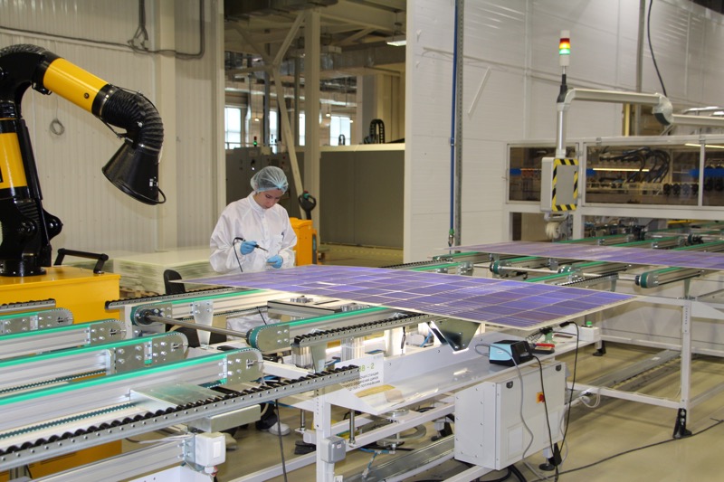 В России началось строительство гигантского завода по производству солнечных элементов